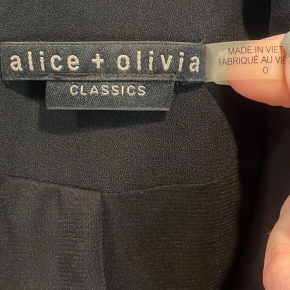 Alice + Olivia “Kyrie” piped tuxedo dress 0 - Picture 6 of 7